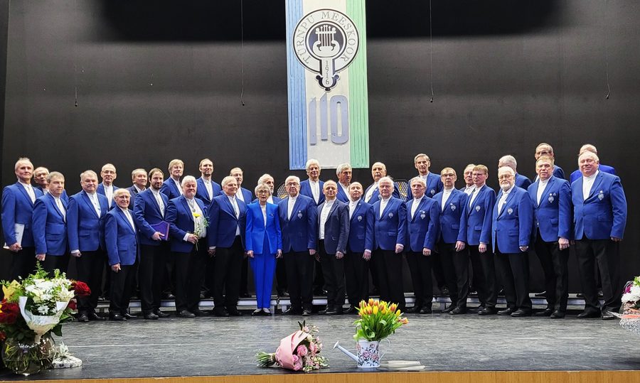 Türnpu Meeskoor juubelikontserdil